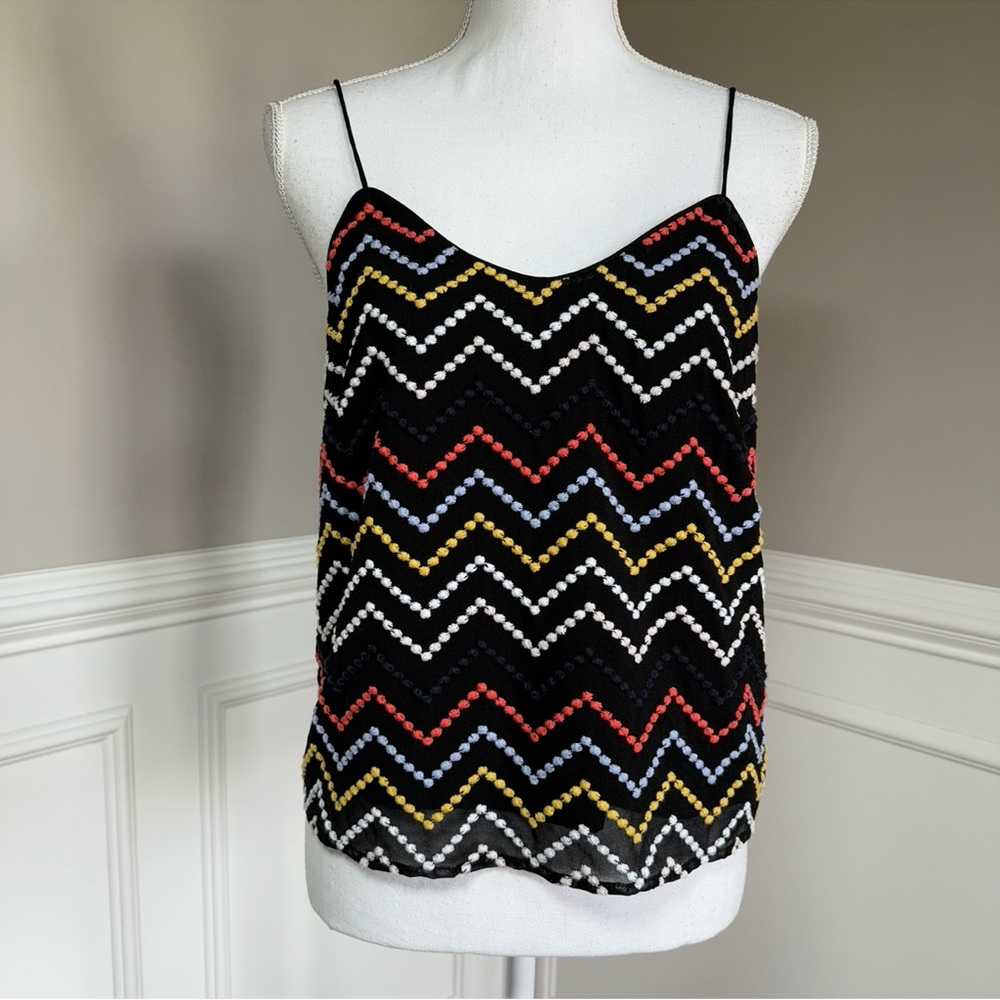 WAYF Chevron Patterned Black Top Size Small